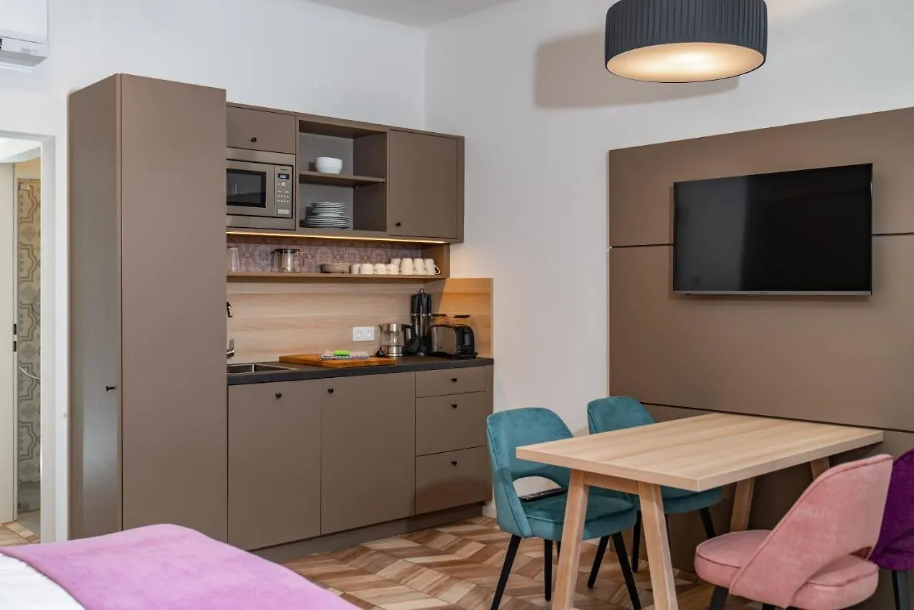 Villa Elisa Salzburg Aparthotel